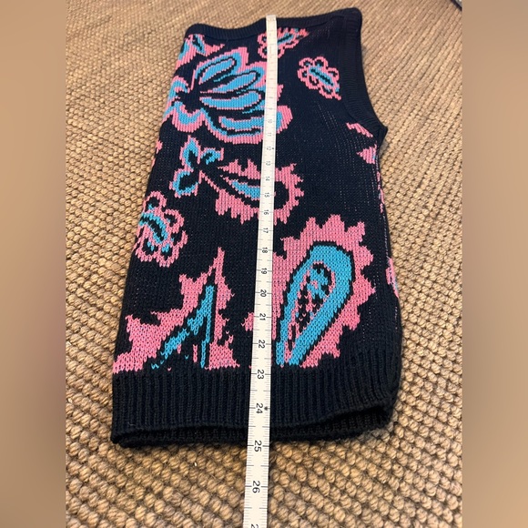 Vintage Jane Adam’s sweater vest - Picture 4 of 10